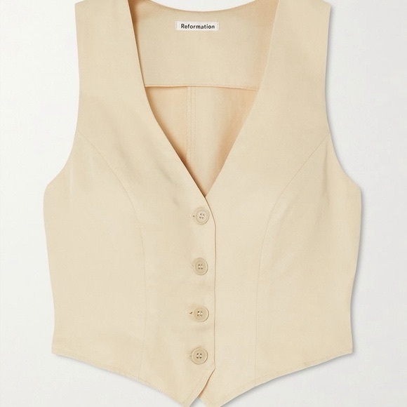 Reformation The Devin Sleeveless Vest Top - TENCEL - Size 8 - Tan Cream - Picture 13 of 13